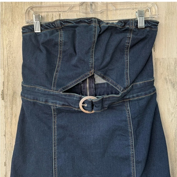 🍄Free People🍄 As If Dark Wash Denim Belted Strapless Mini Dress Size M - Picture 5 of 8